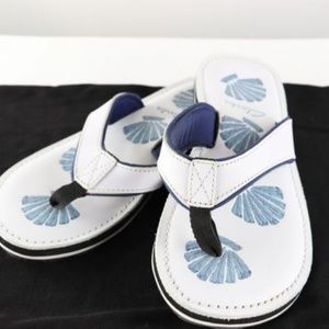 Clarks White Leather Sandals Embroidered Shells 8